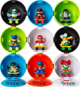 Figurka Spin Master Tech Deck Dudes zestaw 4 figurek deskorolkarzy z pomarańczowym pudełkiem-ekspozytorem 7