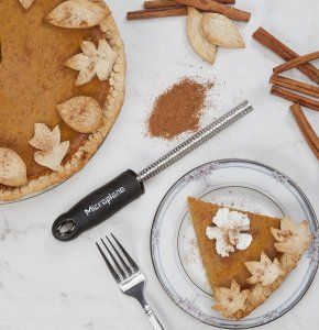 Microplane Premium Classic Spice Grater black 6