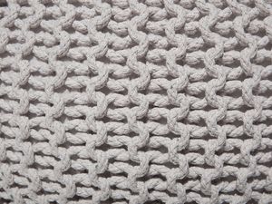 Beliani Puf 40 x 25 cm jasnoszary CONRAD 2