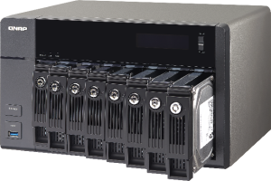 Serwer plików Qnap TVS-871 (TVS-871-I7-16G) 11