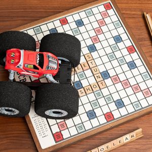 Spin Master Zdalnie sterowane auto z miękkimi kołami Air Hogs Stunt Shot (14392) 13