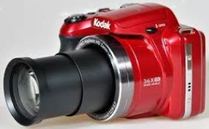 Aparat cyfrowy Kodak AZ361 Czerwony (AZ361) 2