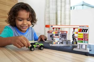 Matchbox  Prawdziwe Przygody Zestaw startowy Stacja benzynowa GVY82_GVY84 6