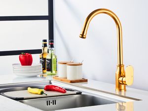 Bateria kuchenna Toule stojąca złoty 3