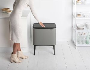 Kosz na śmieci Brabantia do segregacji na przycisk szary (127229) 5