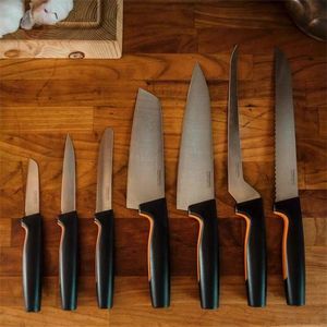 Fiskars Fiskars Obieraczka Nożyk do Obierania Warzyw Owoców 8 cm Functional Form 4