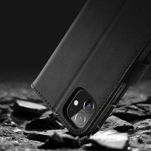 Dux Ducis Dux Ducis Hivo skórzane etui z klapką pokrowiec ze skóry naturalnej portfel na karty i dokumenty iPhone 11 czarny 16