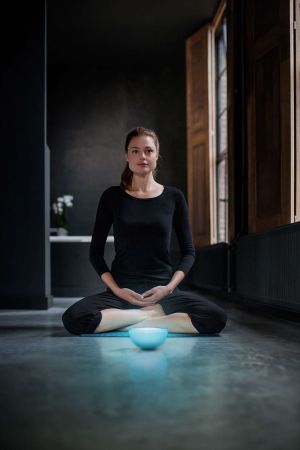 Lampa stołowa Philips Hue Go LED (7146060PH) 24