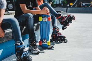 Rolki Nijdam Red Raider z wymienną płozą regulowane czarne r. 33-36 9