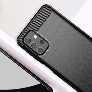 Hurtel Carbon Case elastyczne etui pokrowiec Samsung Galaxy A32 4G czarny 5