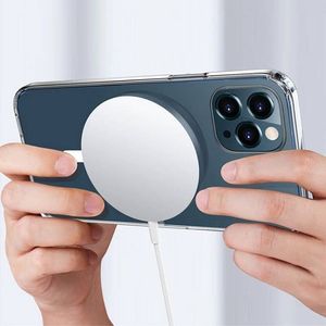 WK Design WK Design Anti-knock Magnet Case MagSafe żelowe elastyczne etui do iPhone 12 Pro Max przezroczysty 4