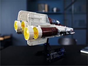 LEGO Star Wars Myśliwiec A-wing (75275) 17