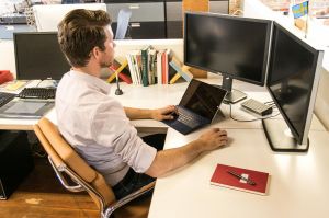 Stacja/replikator Targus 4K Universal Docking Station USB 3.0 (DOCK130EUZ) 8