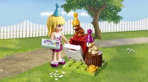 LEGO Friends imprezowy Pociąg (41111) 3