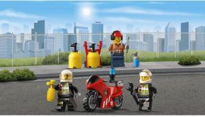 LEGO City Helikopter strażacki (60108) 11