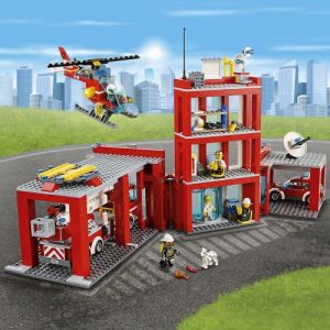 LEGO City Remiza strażacka (60110) 4