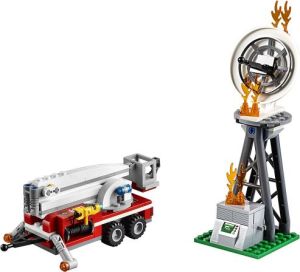 LEGO City Strażacki wóz techniczny (60111) 4