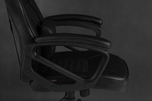 Fotel SENSE7 Knight Pu czarny  + Podkładka PREYON Falcon 3