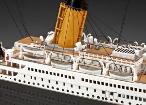 Revell R.M.S. Titanic 100th Anniversary - 05715 3