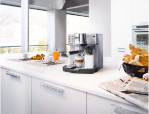 Ekspres ciśnieniowy DeLonghi Pump Open - High End EC 860.M 5