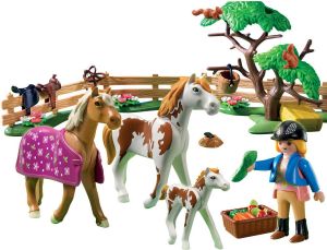 Playmobil Wybieg dla konia (5227) 1