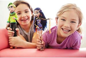 Mattel Monster High Boo York, Boo York Comet-Crossed Couple Cleo de Nile and Deuce Gorgon Doll, 2-Pack (CHW60) 9