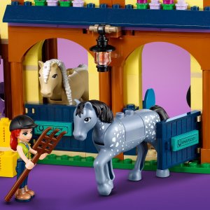 LEGO Friends Leśne centrum jeździeckie (41683) 7