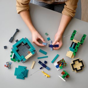 LEGO Minecraft  Podniebna wieża (21173) 3