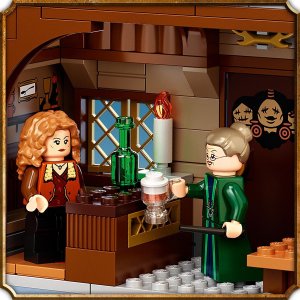 LEGO Harry Potter  Wizyta w wiosce Hogsmeade (76388) 6
