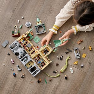 LEGO Harry Potter Komnata tajemnic w Hogwarcie (76389) 2