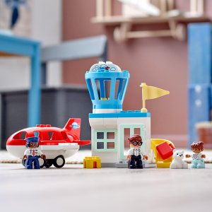 LEGO Duplo Samolot i lotnisko (10961) 4