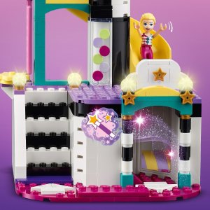 LEGO Friends Magiczny diabelski młyn i zjeżdżalnia (41689) 6
