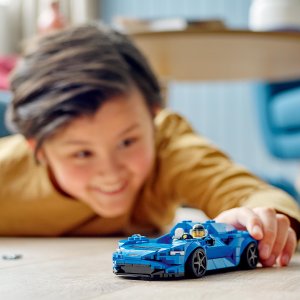 LEGO Speed Champions McLaren Elva (76902) 2