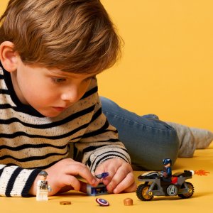 LEGO Marvel Kapitan Ameryka i pojedynek z Hydrą (76189) 2