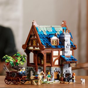 LEGO Ideas Średniowieczna kuźnia (21325) 3