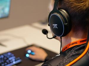 Słuchawki Fnatic Gear REACT 5