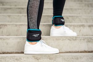 Avento Obciążenia neoprenowe na ręce, nogi 2x0.5kg uni 5