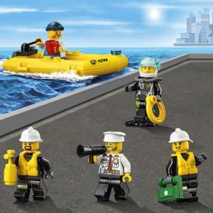 LEGO City Łódź strażacka (60109) 5