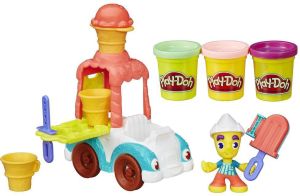 Play-Doh Town Auto z lodami (B3417) 1