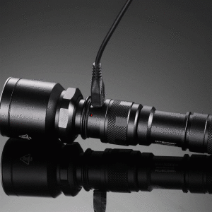 Latarka Nitecore MH25 960lm 4