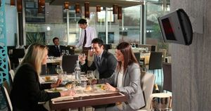 Mo-el Promiennik ciepła Aaren 2400W czarny z pilotem 5