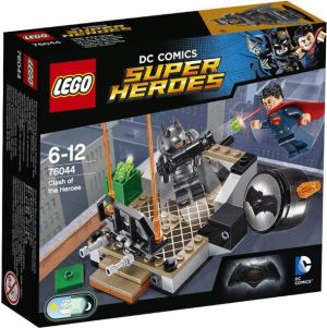 LEGO Super Heroes - DC Comics - Wyzwanie Bohaterów (76044) 1