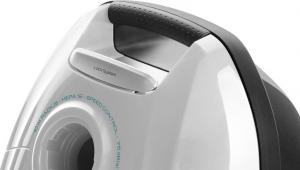 Odkurzacz Eta Brillant Turbo 4220 90000 7