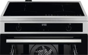 Kuchenka Electrolux LKI64020BX 3