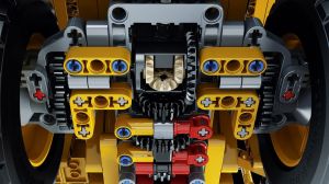 LEGO Technic Koparka Volvo L350F (42030) 6