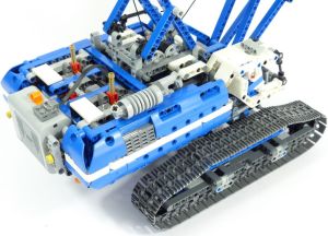 LEGO Technic Żuraw gąsienicowy (42042) 8