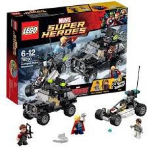 LEGO Super Heroes Avengersi w pogoni 76030 2