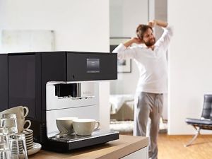 Ekspres ciśnieniowy Miele CM 7300 16