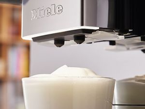 Ekspres ciśnieniowy Miele CM 7300 8