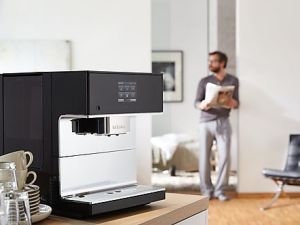 Ekspres ciśnieniowy Miele CM 7300 10